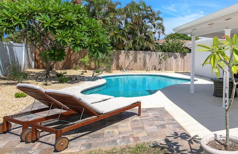 Luxury Beach Bungalow
