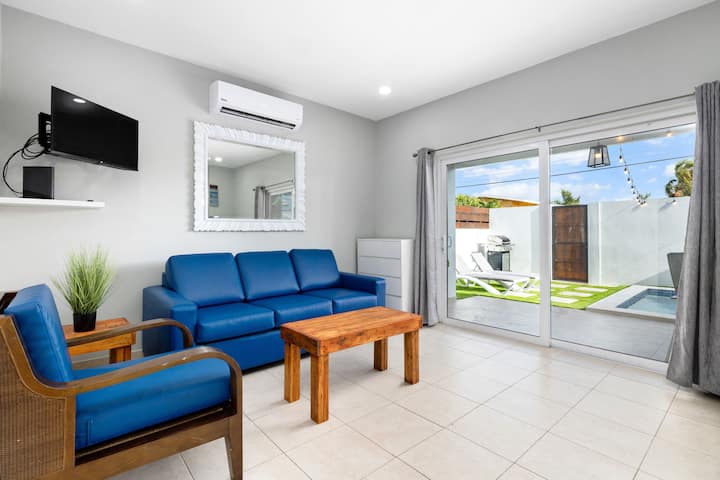 Islandlife Stays | Private Pool Oasis - Aruba