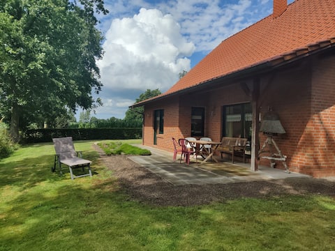 Vacation home on the edge of the forest in Aurich