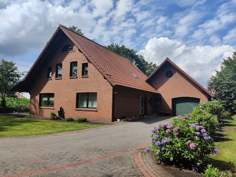 Vacation home on the edge of the forest in Aurich