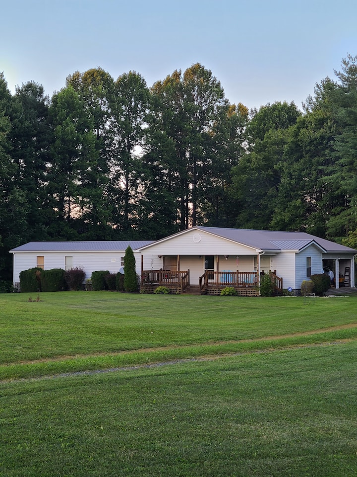 Claytor Lake Lake House Vacation Rentals Virginia, United States Airbnb