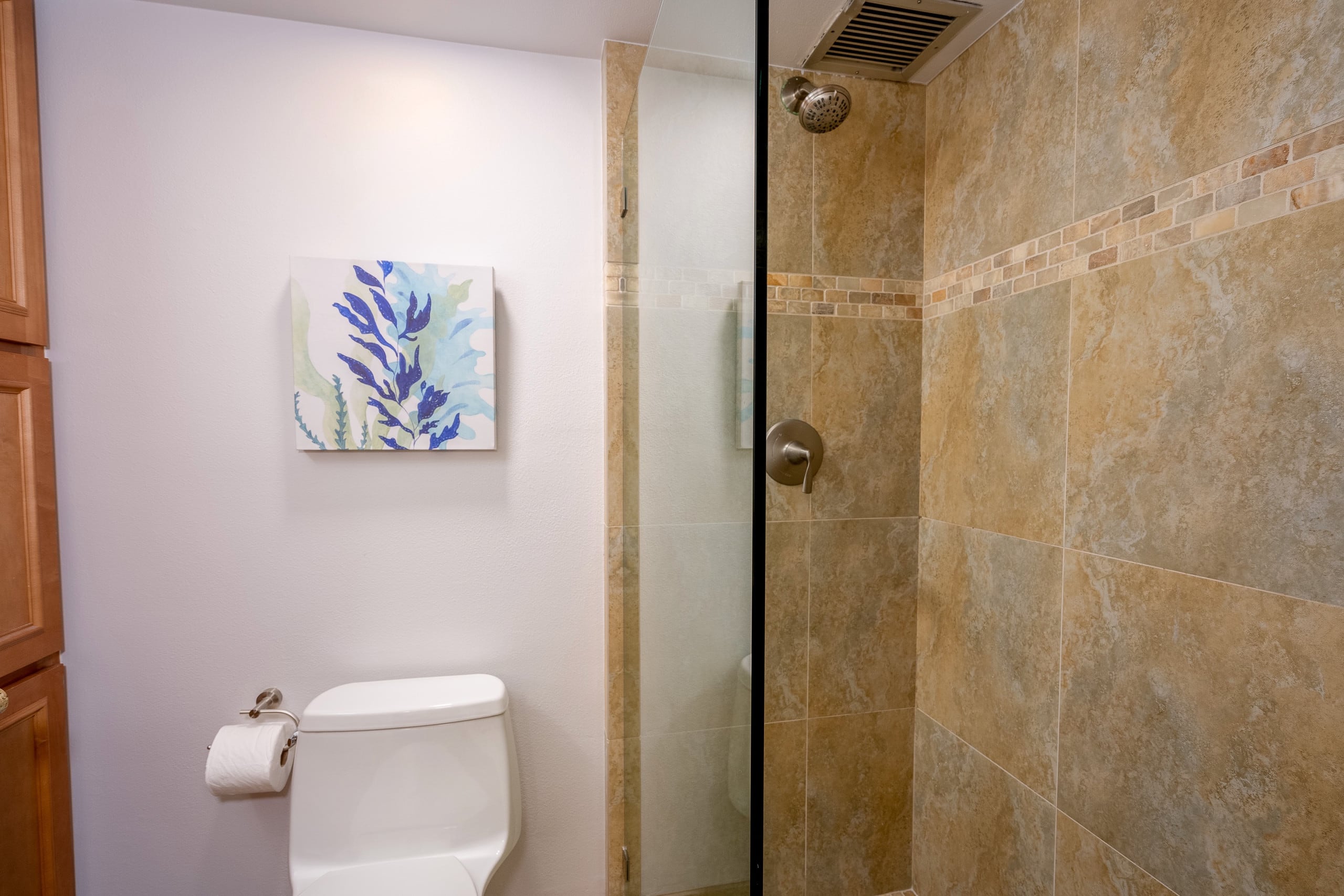 Condo in Kihei · ★4.97 · 2 bedrooms · 2 beds · 2 baths - Image 17