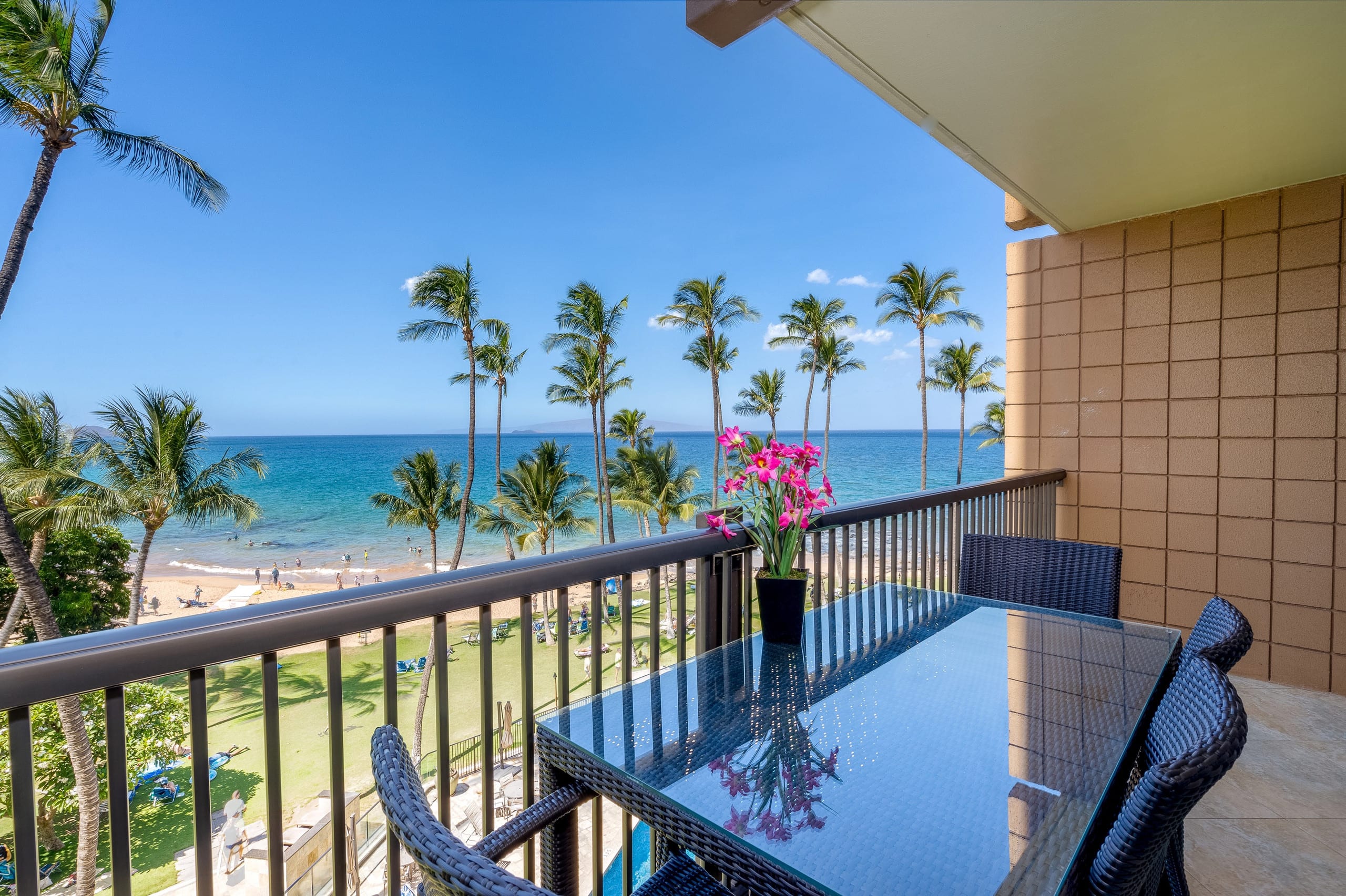 Condo in Kihei · ★4.97 · 2 bedrooms · 2 beds · 2 baths - Image 8