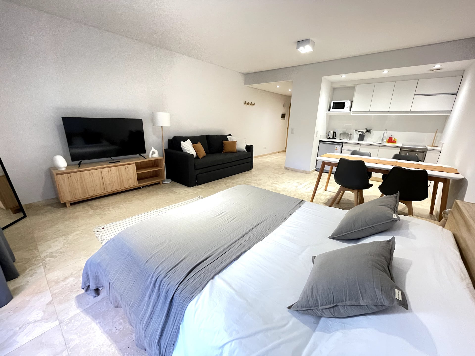 Fully equipped studio apartment in Colegiales