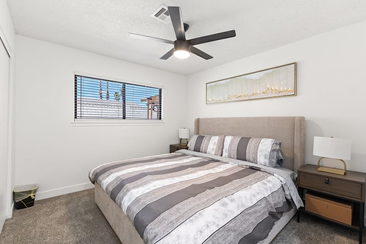 Dhomë kryesore me krevat dopio "King"