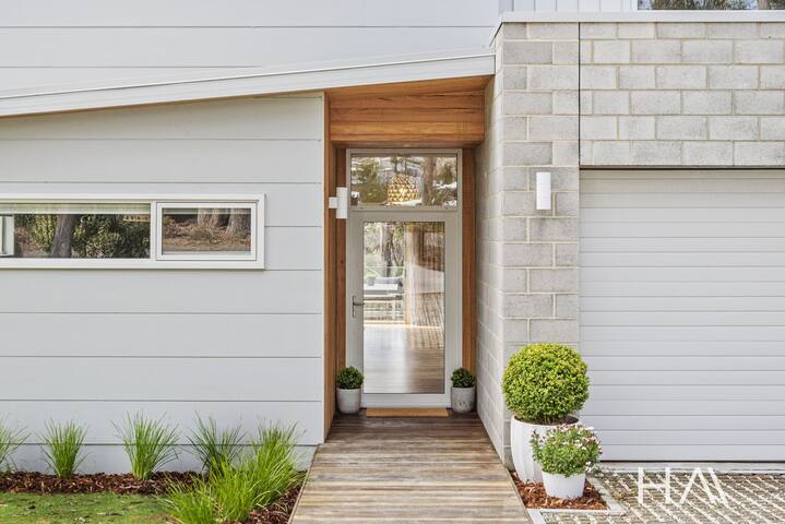 Spacious Family Haven gallery image 2