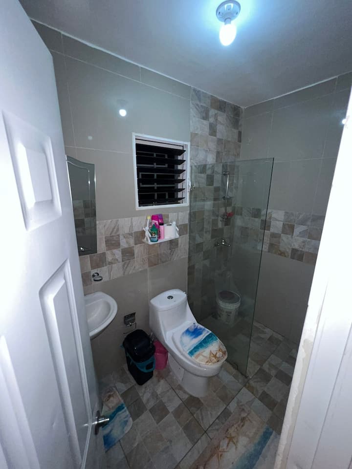 Casa Totalmente Amueblada - Santo Domingo
