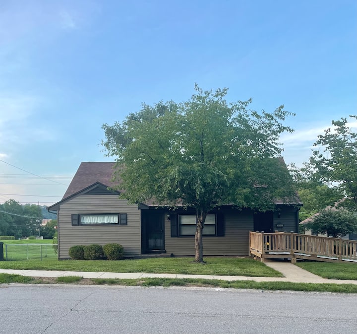 to The Bourbon Nest! Houses for Rent in Frankfort, Kentucky