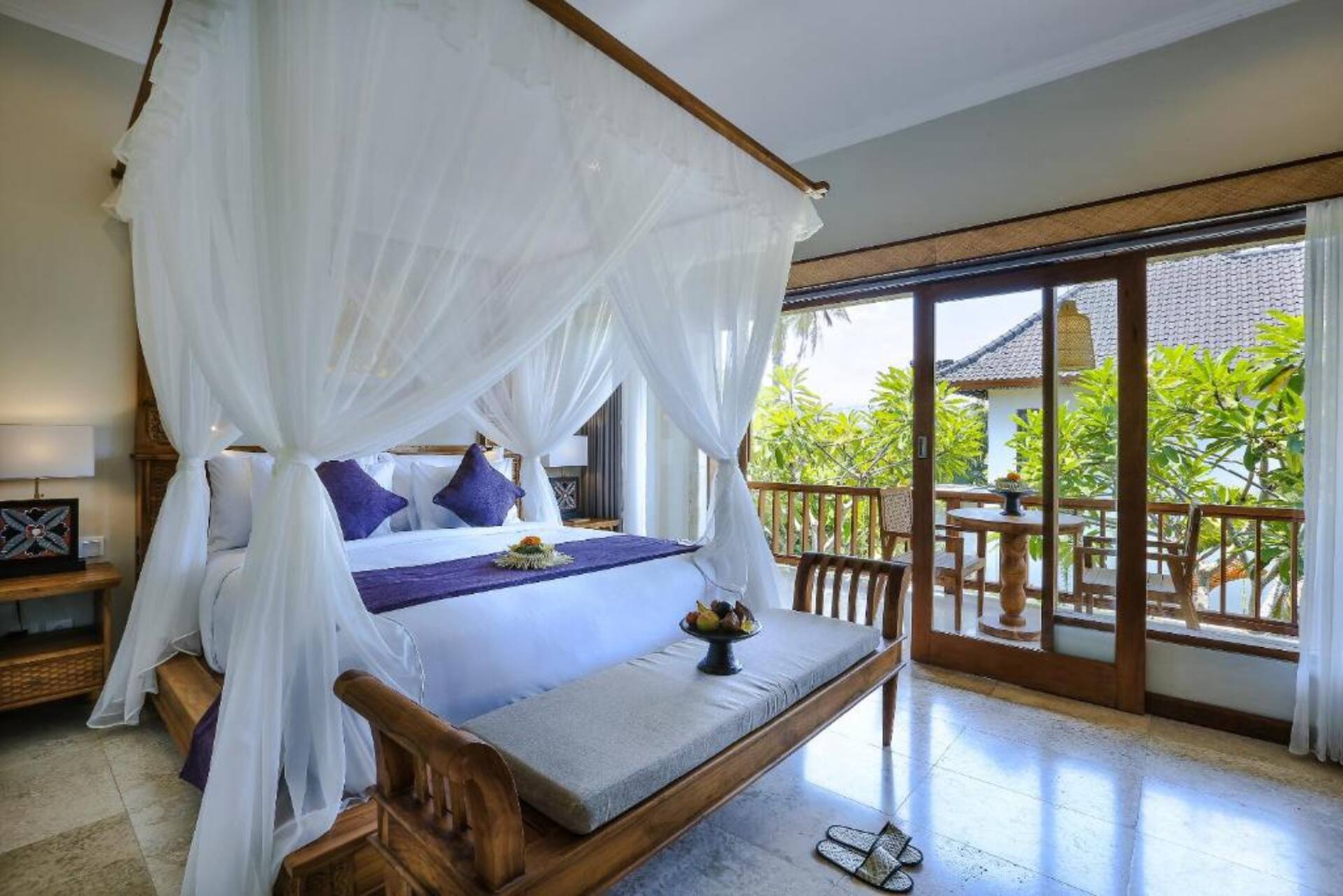 Southern Sunrise Retreat 4 Bedroom Private Villa in Gianyar 3