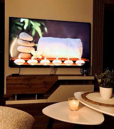 Top performing Airbnb: Romantic getaway with private hammam and cocooning atmosphere in Le Barcarès