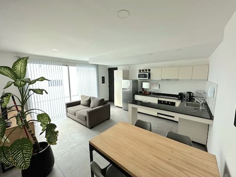 Top Airbnb: New cozy apartment with private parking B.º Bombal in Godoy Cruz