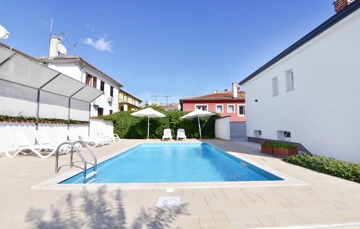 120 M² Casa ∙ 3 Habitaciones ∙ 6 Huéspedes - Umag