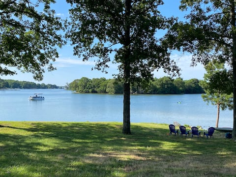 Waterfront getaway in Reedville