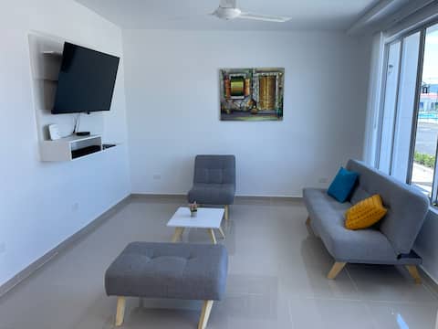 Top Airbnb: Furnished Vacation Home with Pool, Wi-Fi, DirecTV in Tolima