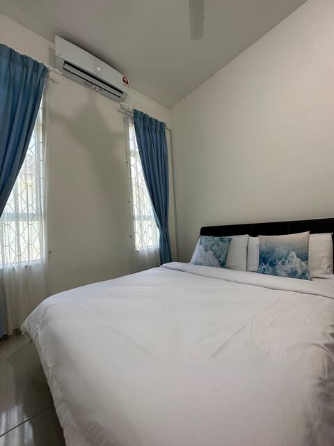 TeratakGellyGelly is a comfortable and clean house