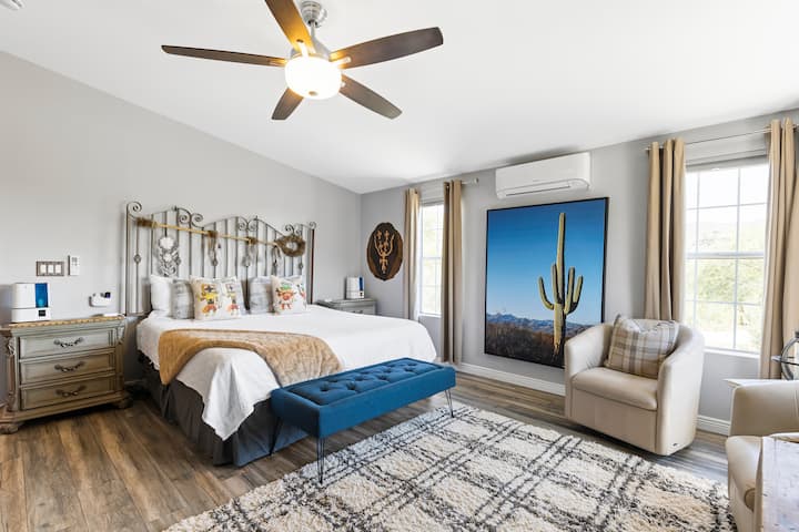 Oversized Master Bedroom with King Adjustable Bed