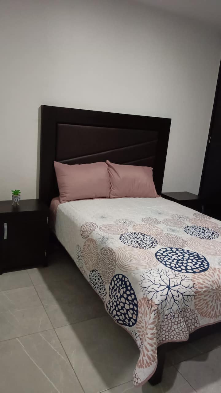 Cama matrimonial