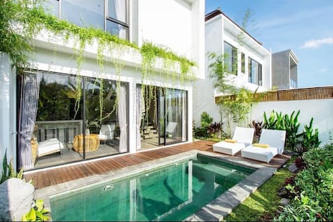 Villa Mochi: Quiet 2BR Pool Villa, 10 Min to Beach