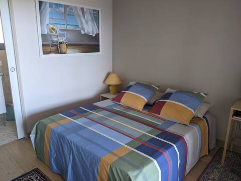 Nice room with terrace on the edge of the forest