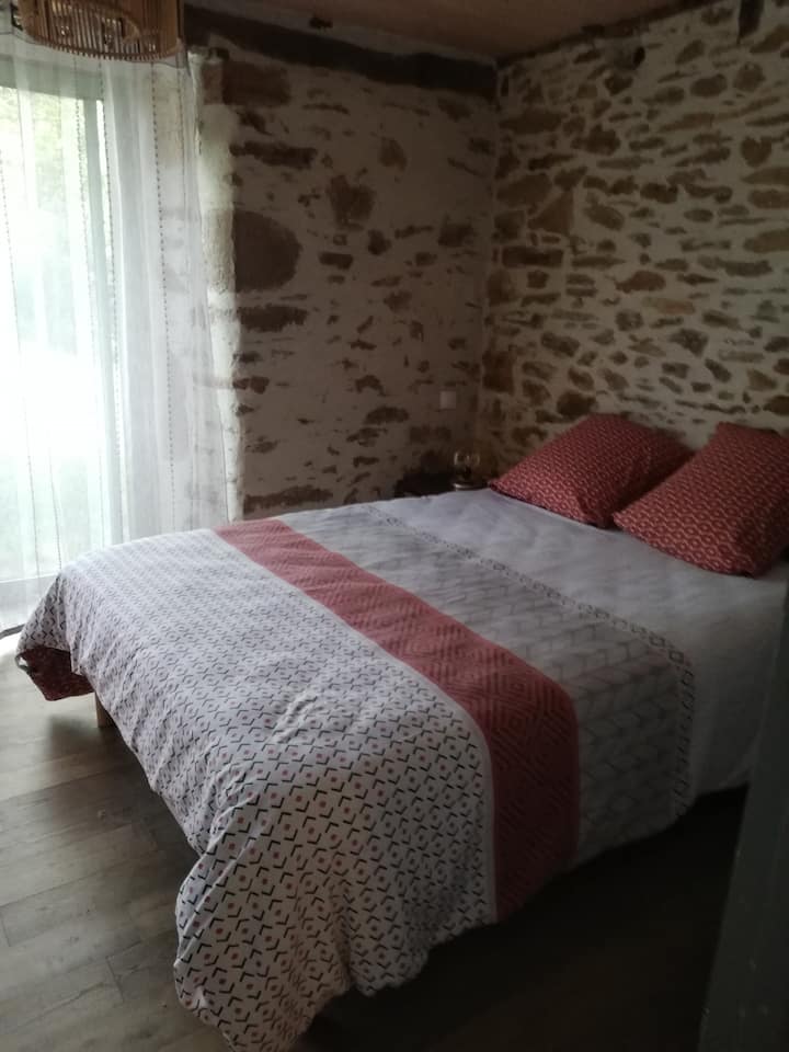 Dhomë gjumi 2