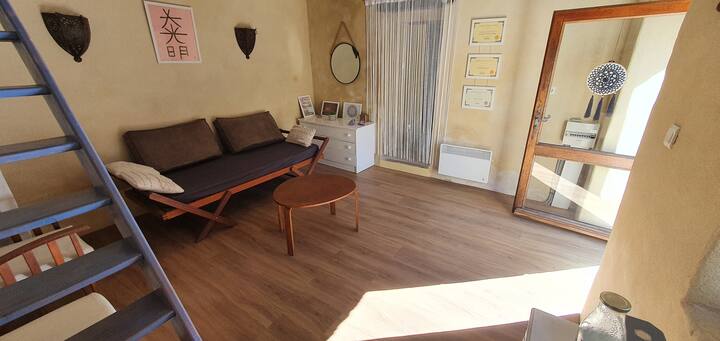 Charmant Studio Avec Vue Exceptionnelle Sur Jaujac - Jaujac