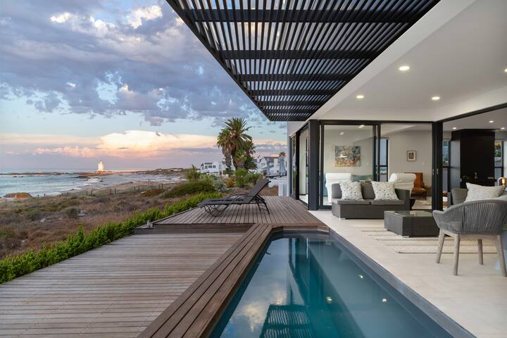 Home Meets Hotel managed Airbnb listing 2