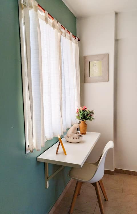 Top Airbnb: Boedo Apart - All light and sun - Sunrise view in Almagro