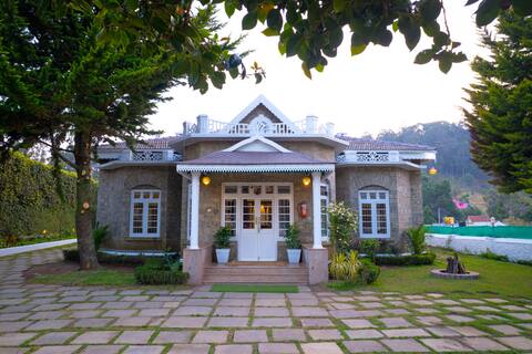 Savithri Gemini Ganesh Bungalow near Kodai lake