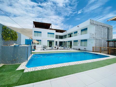 Furnished apartment on Camaná beach