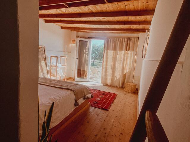 Dreamsea Oceanis SL managed Airbnb listing 3