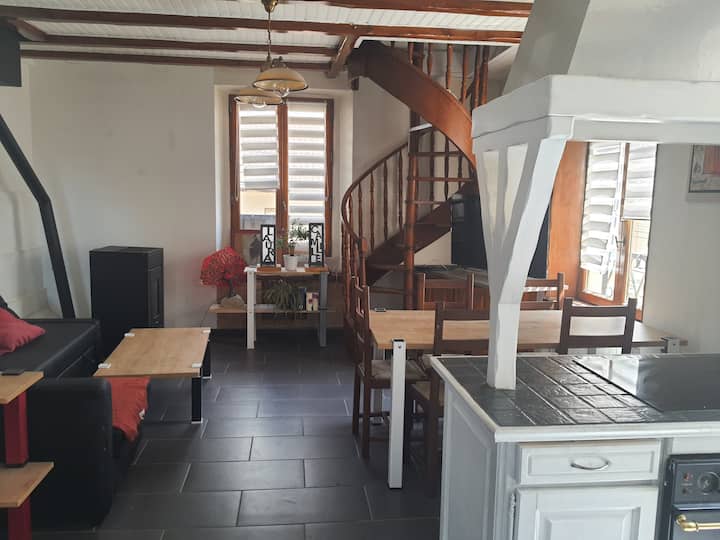 Appartement Fond De Cours - Lieusaint