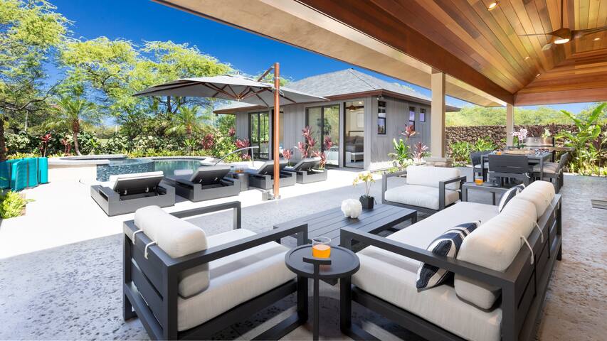 Luxury Home in Nohea w/ Private Pool & 2 BR Ohana gallery image 3