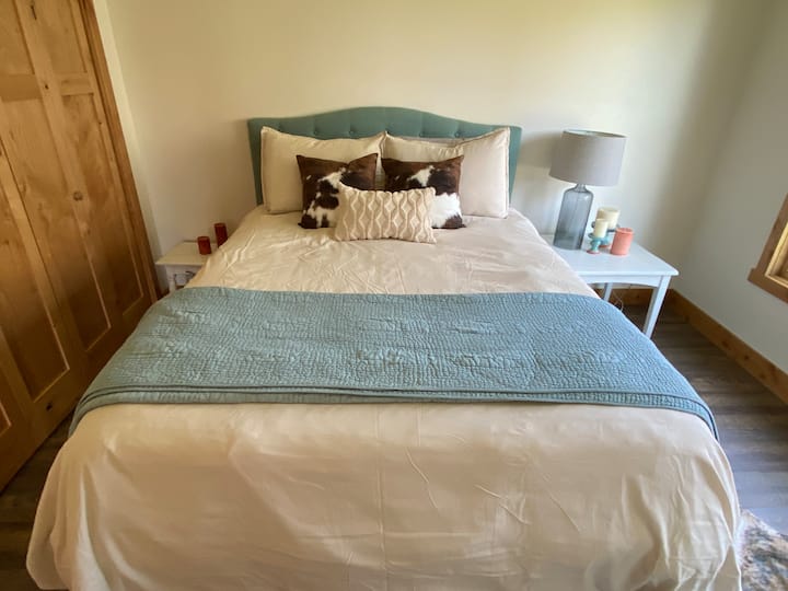 Dormitorio doble tamaño queen