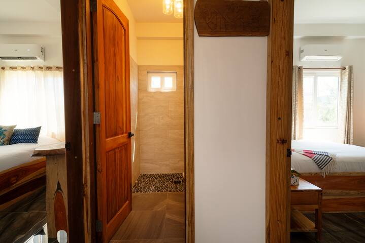 3BD 2BA Middle Unit Villa Sandy Feet Beach Resort gallery image 4