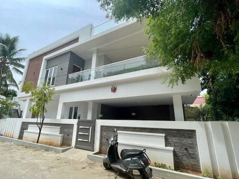 Vacation Villa in Vadavalli