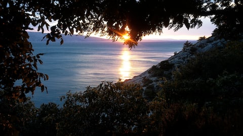Successful Airbnb property: Listen in Grad Senj