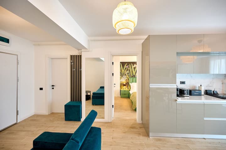 Tropicana Alezzi Infinity Resort - Năvodari