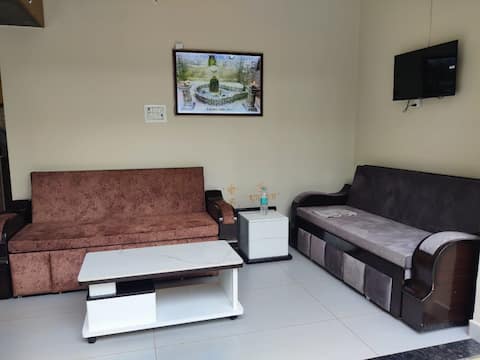 "Perfect for Families – 3BHK Near Temple"