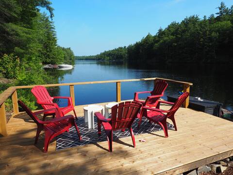 *All Season Muskoka Getaway, Muldrew Lake
