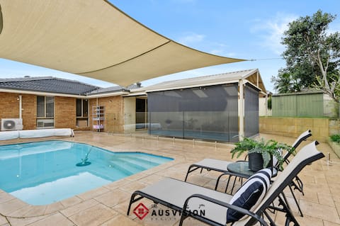 All-Season Entertainer-Swimming Pool-Curtin uni