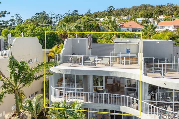 Noosa Heads – 2brm Penthouse, walk to Hastings St!