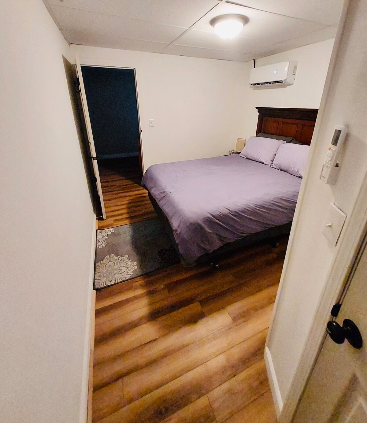 Comfy Broad BnB - Apartments for Rent in Warrensburg, Missouri, United  States - Airbnb