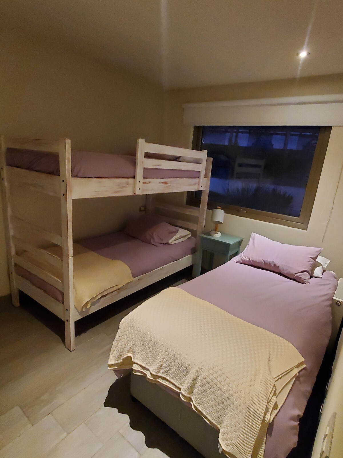 საძინებელი 2