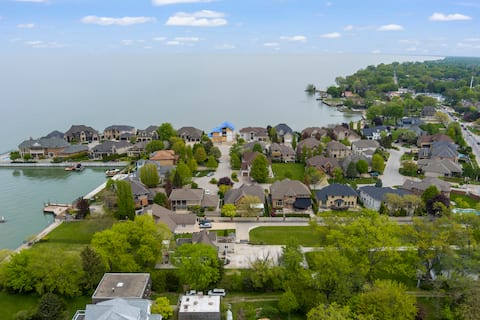 Cozy LakeHouse : Sunset views, Trampoline,BBQ