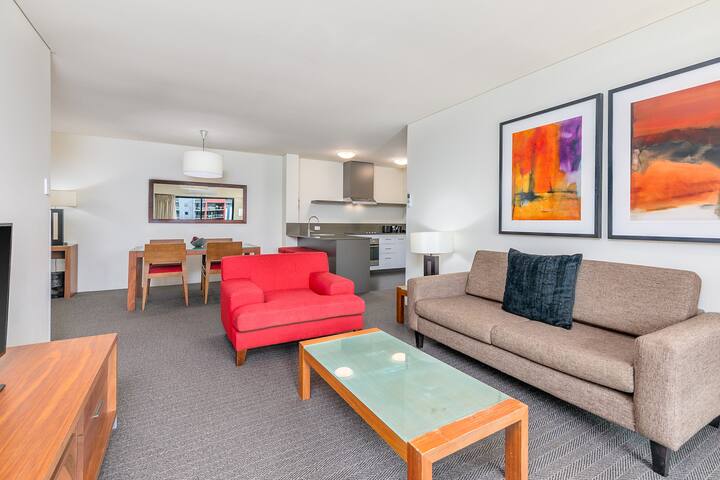 2 bed 2 Bath Family Apartment gallery image 3