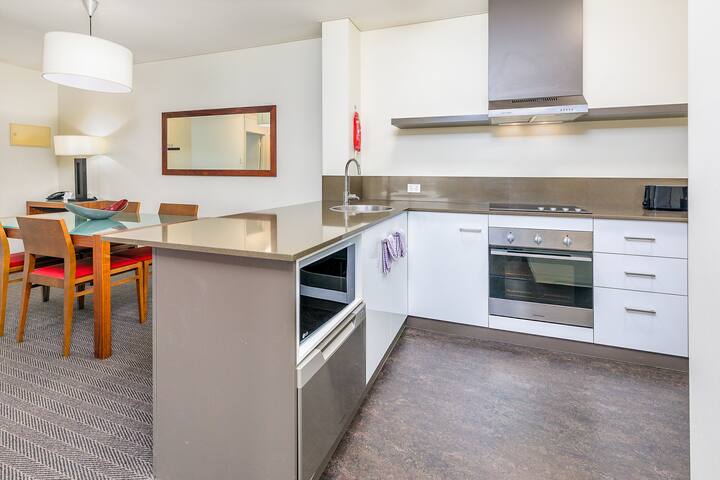 2 bed 2 Bath Family Apartment gallery image 4