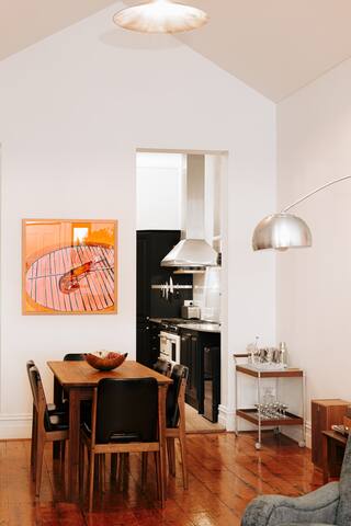 Henry Sugar Accommodation gallery image 3