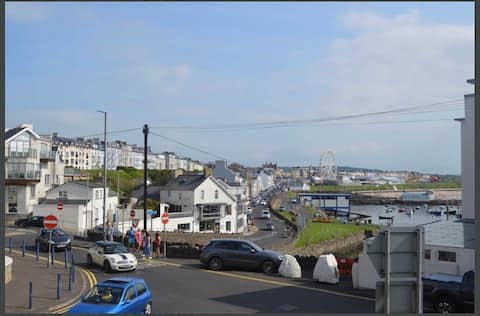 Top performing Airbnb: Harbour Penthouse with Sea Views in Portrush