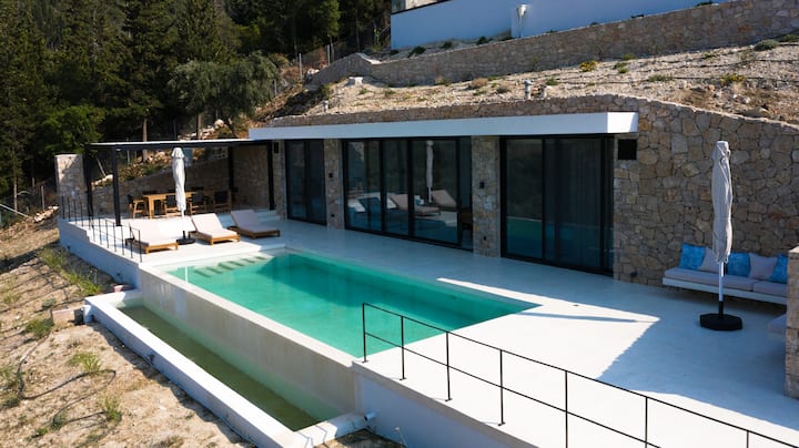 Mandevilla (Two-bedroom Villa 2) - Leucade