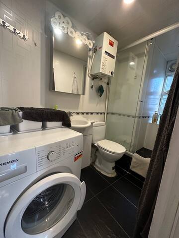 Chill room gallery image 3